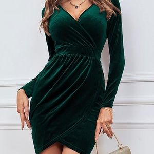 Long Sleeve Ruched Cocktail Party Velvet Wrap Dress Emerald Dark Green